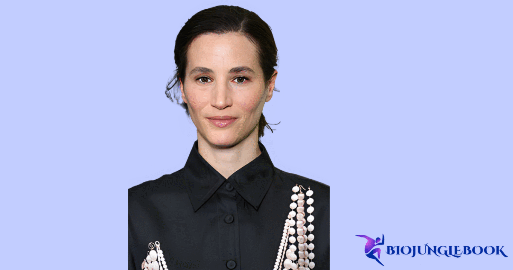 Elisa Lasowski